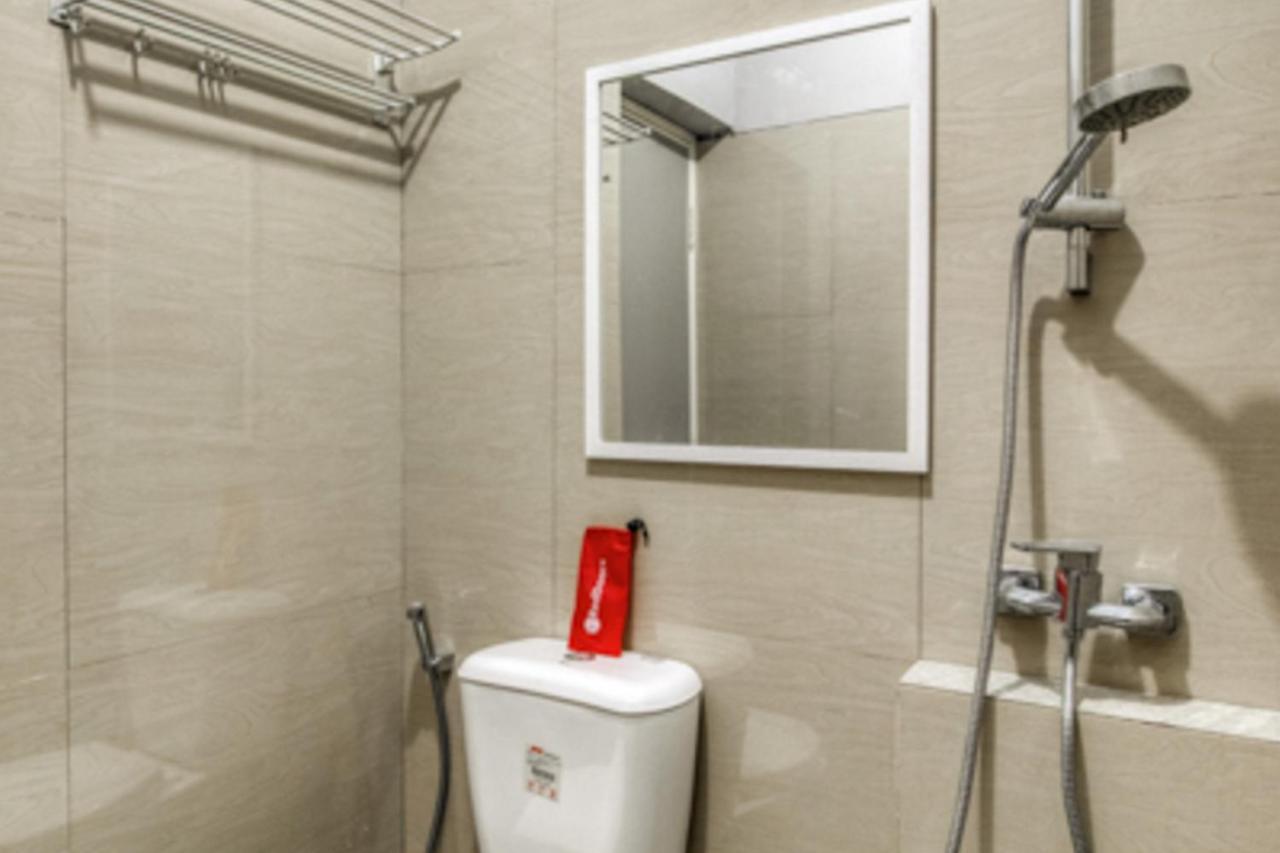 מלון יוגיאקרטה Reddoorz Near Malioboro Tugu Station Jogja 2 מראה חיצוני תמונה